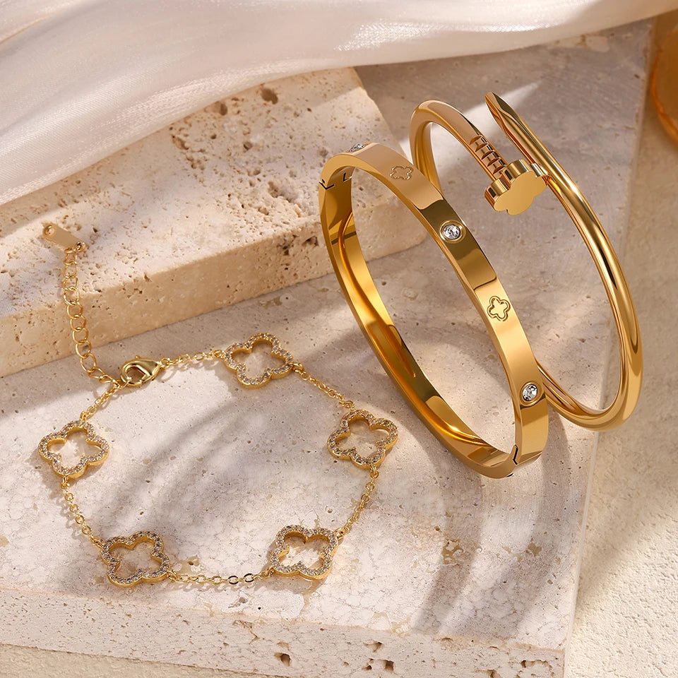 “Shiny Four-Leaf Flower Bracelets – 3PCS Gold Plated Stainless Steel for Couples”