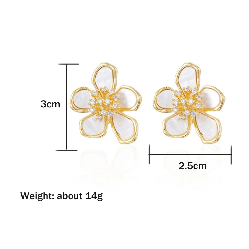 “Golden Crystal Bloom Earrings – Korean Fashion Elegance”