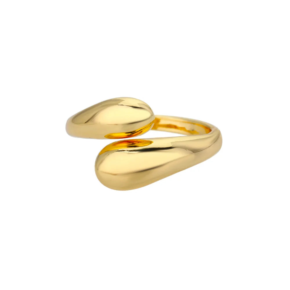 “Gold Stainless Steel Rings – Elegant Never-Fade Jewelry for Women”
