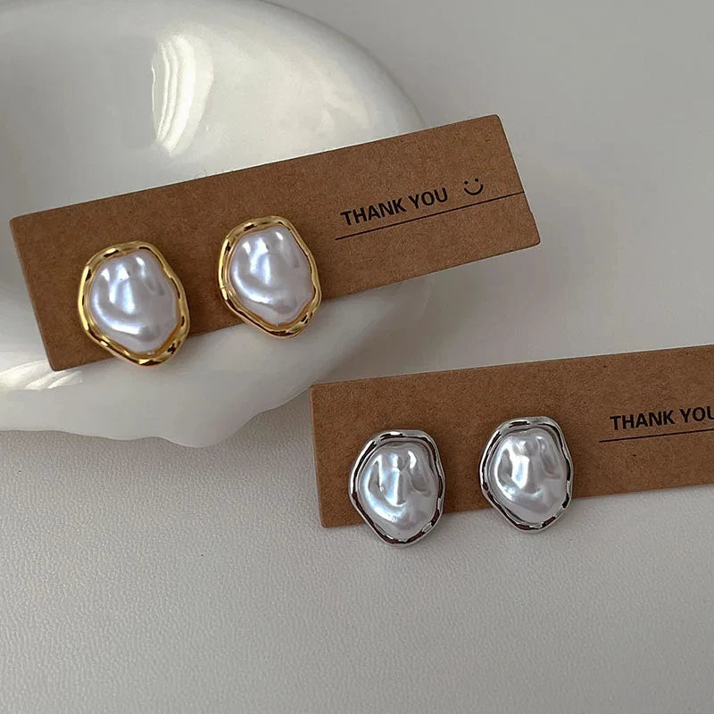 Eclipse Pearl Statement Earrings - Designed for Modern Elegance
